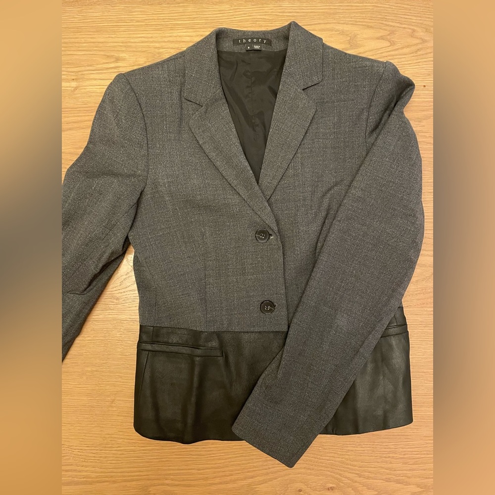 Theory Blazer with leather details | women’s size 6
